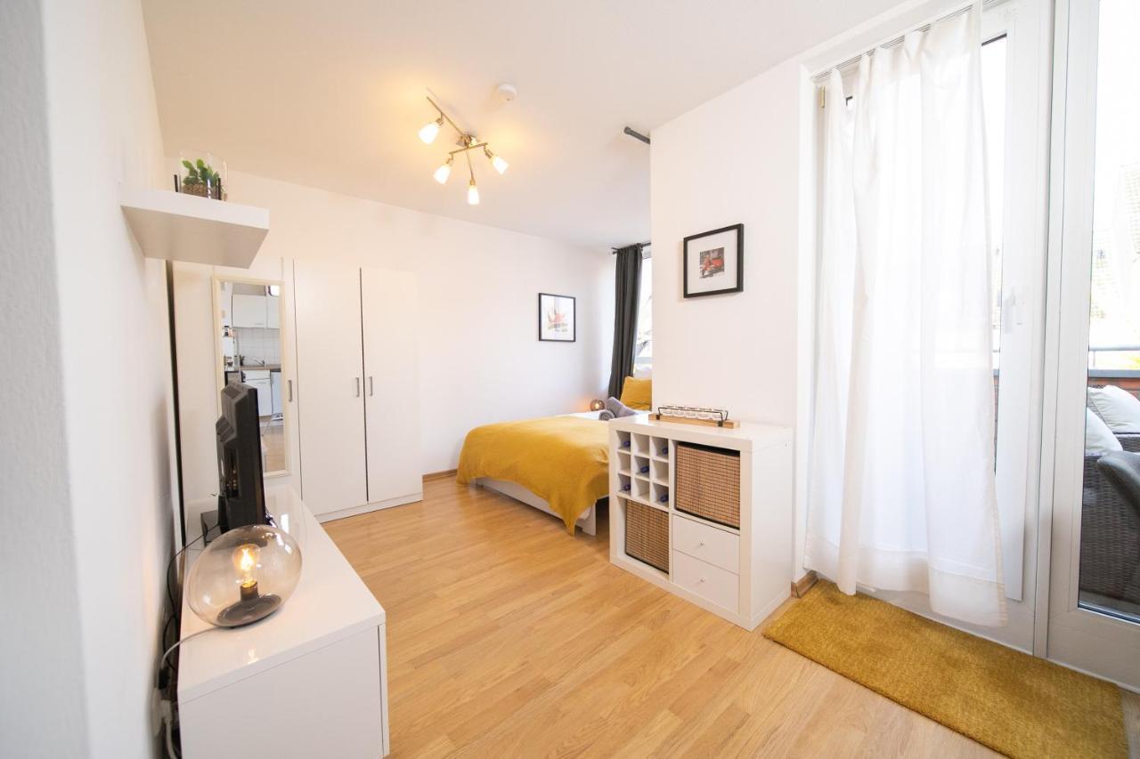 Studio Shiny - Zentral Mit Balkon - Messe - Kueche Neuss Eksteriør bilde